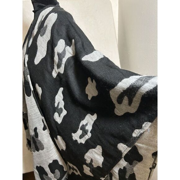 Panache Women's Soft Wrap/Shawl/Poncho/Kimono Cardigan One Size Black And Grey - Picture 6 of 7